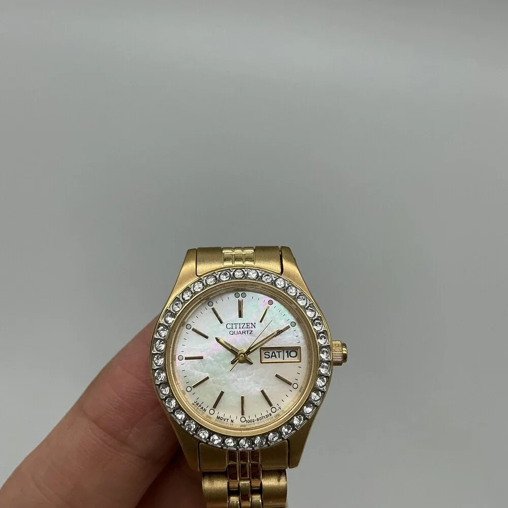 Citizen Womens Watch 25mm MOP Gold Tone Crystal Day Date New Battery 5.75
